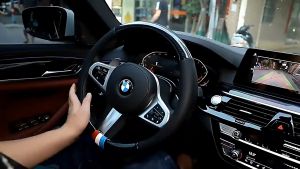 ปลอกหุ้มพวงมาลัยหนัง 36-38ซม ที่หุ้มพวงมาลัยเคฟล่า หุ้มพวงมาลัยรถ ที่หุ้มพวงมาลัย ปลอกพวงมาลัยรถ