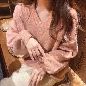 Womens V-neck Knitwear Loose Lantern Sleeve Bear Velvet Sweater Sweet Style Long Sleeve Thickened Autumn Winter Fashion