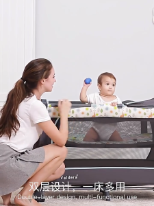 2 Layer Baby Crib Foldable Floral Fabric Bed with 7 Gifts Co-sleeper Rocking Baby Bed for Newborn