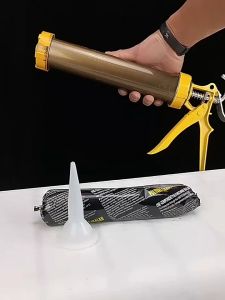 500g Auto Windshields Sealant Weatherproof Black Polyurethane Sealant Sheet Metal Glue