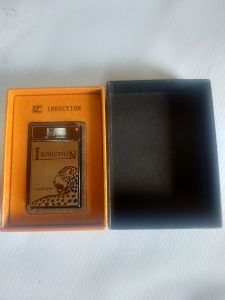 bật lửa khò độc lạ