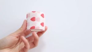 ผ้าล็อค ลายทหาร ลายสัตว์ ลายพิเศษ ผ้าพันแผล เทปแผลแบบยืดหยุ่น ขนาด  2 นิ้ว  ยาว 4.5 เมตร