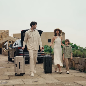 ECHOLAC (แอ็คโคแลค) รุ่น CELESTRA Front Pocket PC183FA | กระเป๋าเดินทางเปิดฝาหน้า (Cabin Size 20") ใส่ Laptop/USB ล้อ Hinomoto ญี่ปุ่น ซิป 2 ชั้น [รับประกัน 5 ปี]