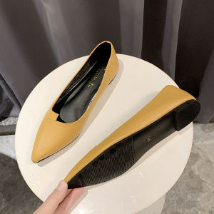 Spring Summer 2023 Pointed Toe Flat Bottom Bean Shoes Soft Leather Comfortable Versatile Casual Student Womens Shoes