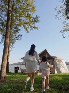 The Primitive | Automatic Inflating Tent Waterproof Canopy