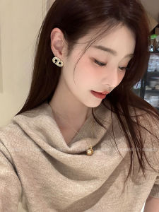 Elegant Retro Large Beauty! Handmade Embedded Sparkling Diamond Pig Nose Ear Studs Fashionable Jewelry for Women