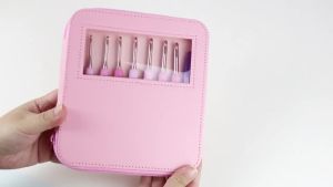 9pcs Crochet Hook Kit 2.5-6mm Ergonomic Soft Handle Aluminum Hooks Set with 8 Sizes for DIY Crafts Knitting Crocheting Supplies