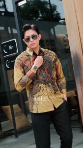 MaleFit Batik - Kemeja Batik Pria Lengan Panjang Slimfit Lapis Furing Motif Rasendra