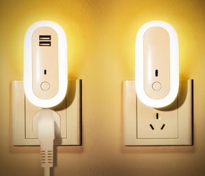 ไฟหัวเตียง ไฟติดห้องนอนพร้อมรีโมท หรี่แสงได้ โคมไฟ LED โคมไฟหัวนอน โคมไฟติดผนัง