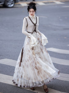 Original Chinese Style Trendy New Wood Dyeing Horse Tailed Skirt Vest for Daily Commuting to Work Spring Summer Season
