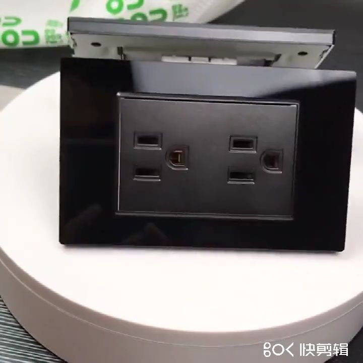 【Free Box】Wall Switch and Outlet Switch Socket Panel Porous 118 Type