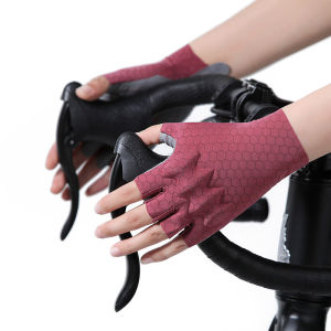 1 Pair Summer Half Finger Cycling Gloves Ice Silk Breathable Anti-Slip Bike Glove with Shock-Proof Hard Shell for Outdoor Sport