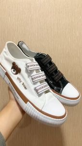 Sepatu Sneakers Kanvas Kasual Wanita Ringan Simple Import 052