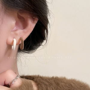 Six-Piece Set C-Shaped Velvet Silver Needle Earrings Womens Retro Minimalist Style Ear Jewelry Fashionable Geometric Pattern