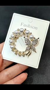 Cài Áo Hình Bướm Đính Ngọc Trai & Pha Lê Lấp Lánh – Phụ Kiện Thời Trang Cho Nữ Quà Tặng Thanh Lịch