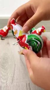 Tin Frog Jumping Frog Bouncing Clockwork Childrens Baby Toy