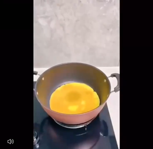 30 หม้อซุป ไม่ติดกระทะ กระทะทอด เหมาะสำหรับเตาแม่เหล็กไฟฟ้าและเตาแก๊ส