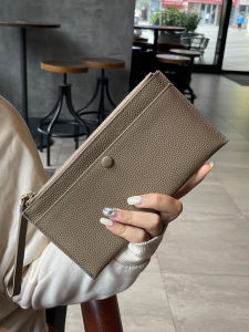 กระเป๋าสตางค์หนังแท้ขนาดยาวสำหรับผู้หญิง กระเป๋าสตางค์แบบมีซิป ดีไซน์ไฮเอนด์ กระเป๋าสตางค์หนังแท้สุดหรู