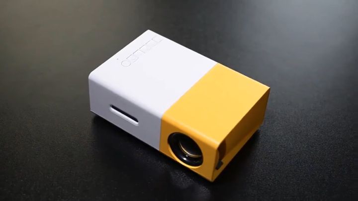 (FreeScreen+Stand) Mini portable led Projector Portable Video Movie ...