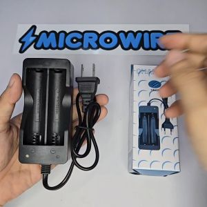 MW 2-Slot Charger for 18650 Rechargeable Li-ion Batteries – Supports 3.7V & 4.2V