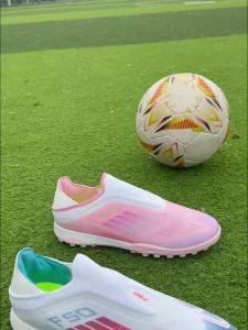 New Men Soccer Shoes Cleats Training Boys Sport Football Boots FG/TF Non Slip Match Breathable Adult Long Spikes Outdoor Sneaker