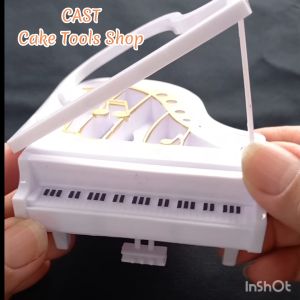 Cake Topper Piano