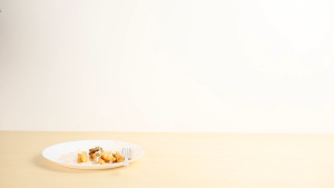 Foody 3.5-7 L ถังอเนกประสงค์ ถังใส่เศษอาหาร มีฝาปิดป้องกันกลิ่นที่ไม่พึงประสงค์ Qualy (ควอลี่)