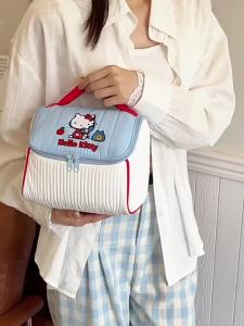 กระเป๋าเครื่องสำอาง Sanrio Hello Kitty ของแท้ 100% กระเป๋าใส่เครื่องสำอาง กระเป๋าเก็บของขนาดเล็ก วัสดุโพลีเอสเตอร์ ลายการ์ตูน ซิปคู่ พกพาสะดวก ของขวัญวันเกิด 3371-1729