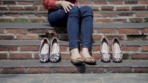Star Buana - Sepatu Wanita Leopard Motif Macan