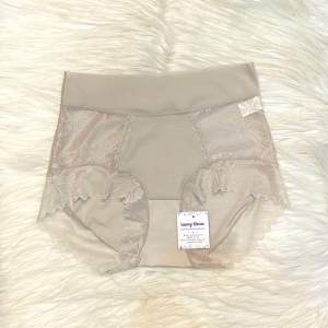 Quần lót nữ lưng cao 7802 ren lưới mềm mại ôm body thon gọn - Từ 52-62kg