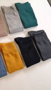 Kaos Kaki Cewek Panjang Selutut Kaos Kaki Gaya Jepang korea Kaos Kaki Muslimah Calf Socks Polos