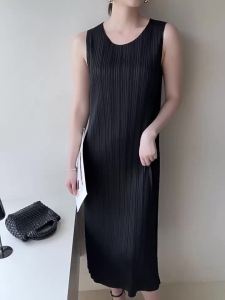 1340 One Size (45-75kg) Autumn Spring Sanzhai Pleated Hollow All-Match Thin Casual Mesh Shawl Coat