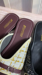 Sandal Wanita Teplek Universal Terbaru Kekinian 2025 Empuk Gaya Korean Style Viral