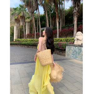 Váy Đi Biển Sanya Chụp Ảnh Đẹp Không Dây Rộng Rãi Không Tay Mùa Hè Cho Nữ Váy Chữ a Xếp Ly Không Tay Một Từ Chất Liệu Polyester