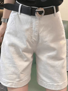 กางเกงขาสั้นยีนส์ทรงตรงบางหลวมสำหรับผู้หญิงในช่วงฤดูร้อน กางเกงขายาวทรงตรงห้าส่วน ทรงหลวม ทรงเข้ารูป เอวสูง ทรงหลวม