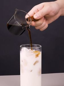 Cốc thủy tinh chia vạch đong gia vị pha chế 75ml KM-4624 có tay cầm hàng Nhật