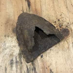 ผานไถโบราณ สบไถ ใบผาลมือสอง สบไถนา ผาลไถมือสอง ผาลไถนาโบราณ เครื่องรางของขลัง ผาลเก่า สบไถเก่า