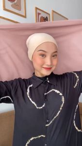 JILBAB SEGIEMPAT BELLA SQUARE .HIJAB SEGI 4 BELLA SQUARE. KERUDUNG SEGI EMPAT POLOS