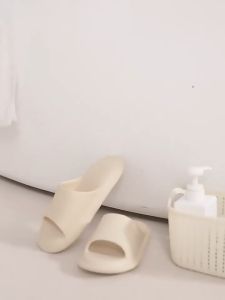 Sandal Selop Wanita Kekinian: Empuk, Nyaman, & Fashion
