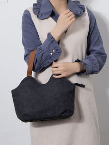 Spring Summer Canvas Tote Bag for Women Casual Zippered Handbag with Small Zipper Pocket Soft Polyester Lining