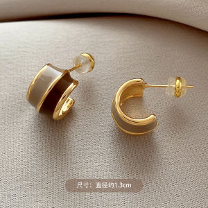 ต่างหูทรงครึ่งวงกลมสีแดงเข้ม ดีไซน์เก๋ไก๋ ต่างหูทรงกลมแบบใหม่ ต่างหูแบบห้อยสำหรับผู้หญิง เครื่องประดับแฟชั่น