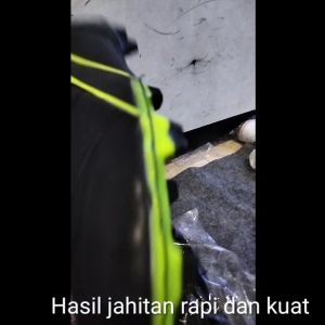 Sepatu Bola Full Kulit: Kualitas & Desain Sporty