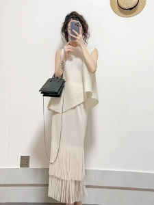 This Year Popular Hot-Selling Product Online Influencer Refined Classic Style Adult Lady like Woman Fried Street Peplum Top Tassel Skirt Two-piece Set Summer