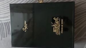 Hộp đóng gói 02 chai Rượu bằng gỗ Có Tay Cầm Làm Quà Tặng