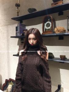 Retro Lazy Spicy Girl Style High Collar Twist Sweater Winter Elegance Backless Knitted Mid-Length Top Womens Fashion