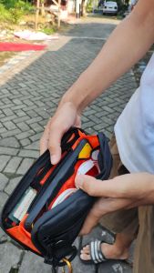 NEZORERO – Handbag Pria Pouch Tas Tangan Multifungsi Waterproof Tahan Air Clutch Selempang Hanging Wallet Verion