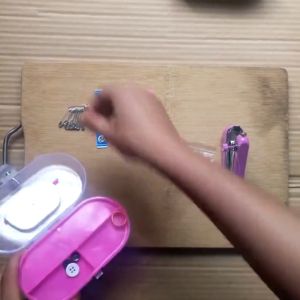 Set Alat Jahit/Set Jarum Benang/Promo Alat Jahit Satu Set Kotak Lengkap / Set Alat Jahit Lengkap / Perlengkapan Jahit Lengkap/Sewing Kit Box / 1 Set Kotak Perlengkapan Menjahit Alat Jahit Portable Benang Jarum Gunting Meteran