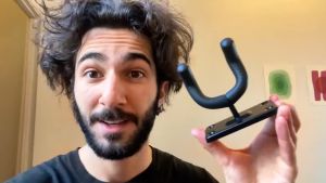 Guitar Wall Mount Guitar Hanger Wall Hook Holder Stand Wall Mount Display Bracket for Acoustic Electric Bass Guitar Ukulele