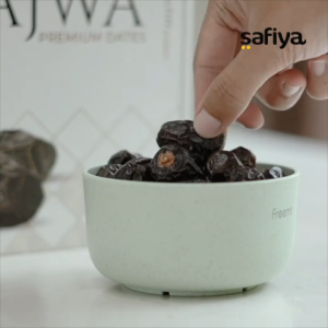 Safiya Kurma Ajwa 1 Kg Kurma Madinah Nabi Original Premium / kurma manis legit original