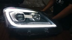 Toyota Innova 2012 to 2015 VLAND Headlight / head light / Headlamp assembly Thailand Made ( car accessories )